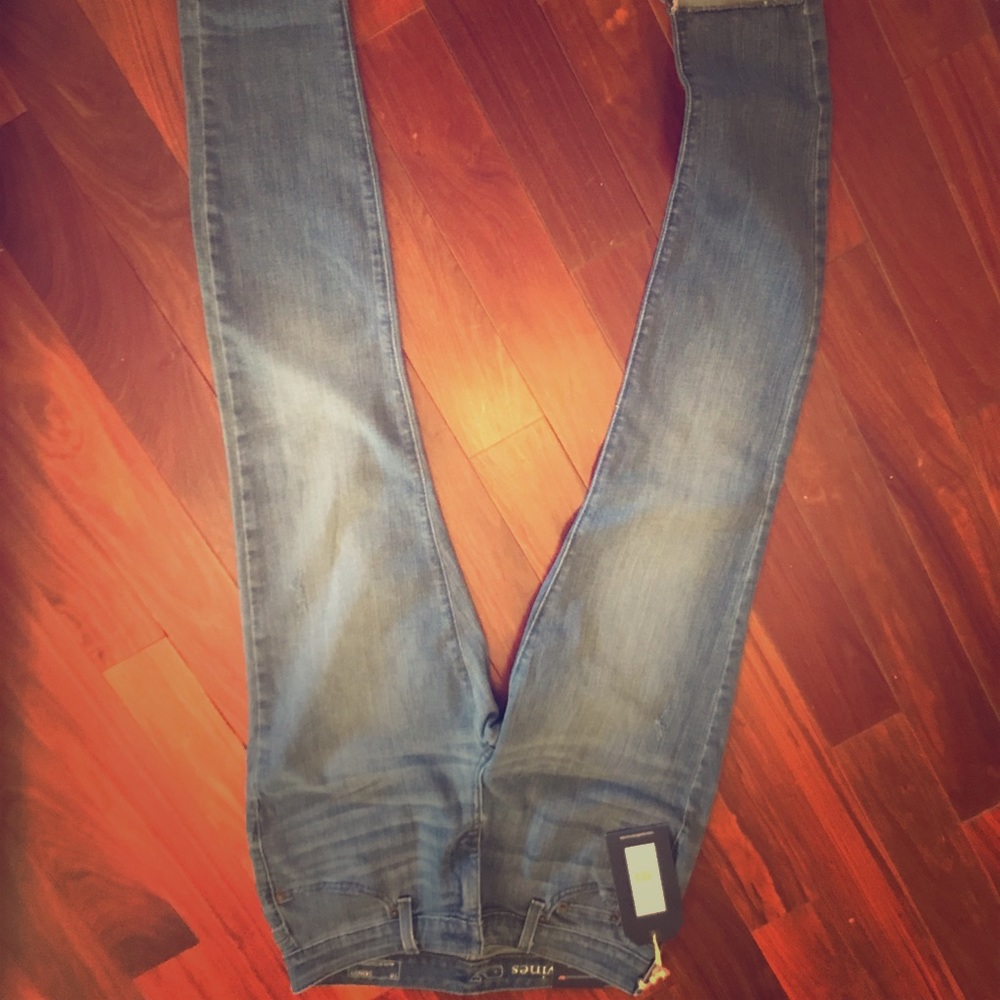 Vineyard Vines Jeans size 10